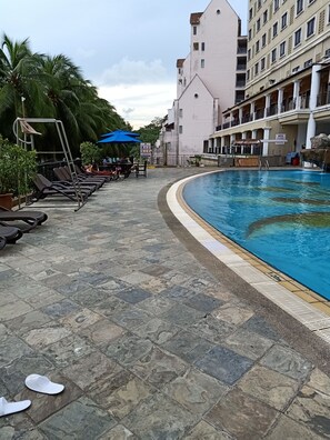 Outdoor pool - Insta Feel Apartment (Port Dickson)