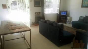 Classic Villa, 2 Bedrooms | Living area | Flat-screen TV