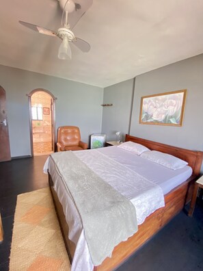 スーペリア スタジオスイート シービュー | セーフティボックス (室内)、ベッドシーツ、車椅子でアクセスできる設備