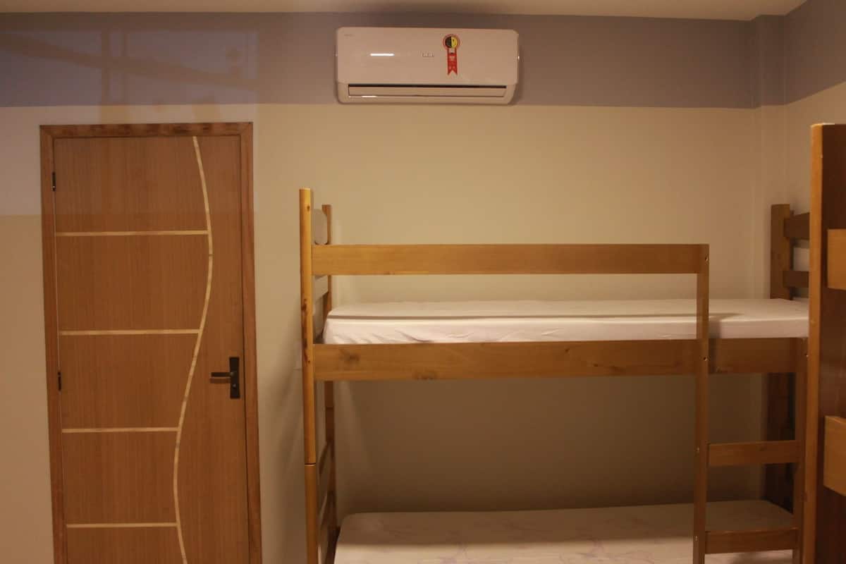 Dormitorio condiviso Comfort, per sole donne | Wi-Fi gratuito, lenzuola