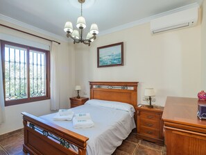 4 Schlafzimmer, kostenloses WLAN, Bettwäsche