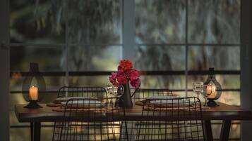 TV LCD 32-inch có truyền hình vệ tinh, TV