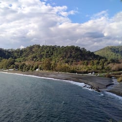 Beach nearby, free beach cabanas