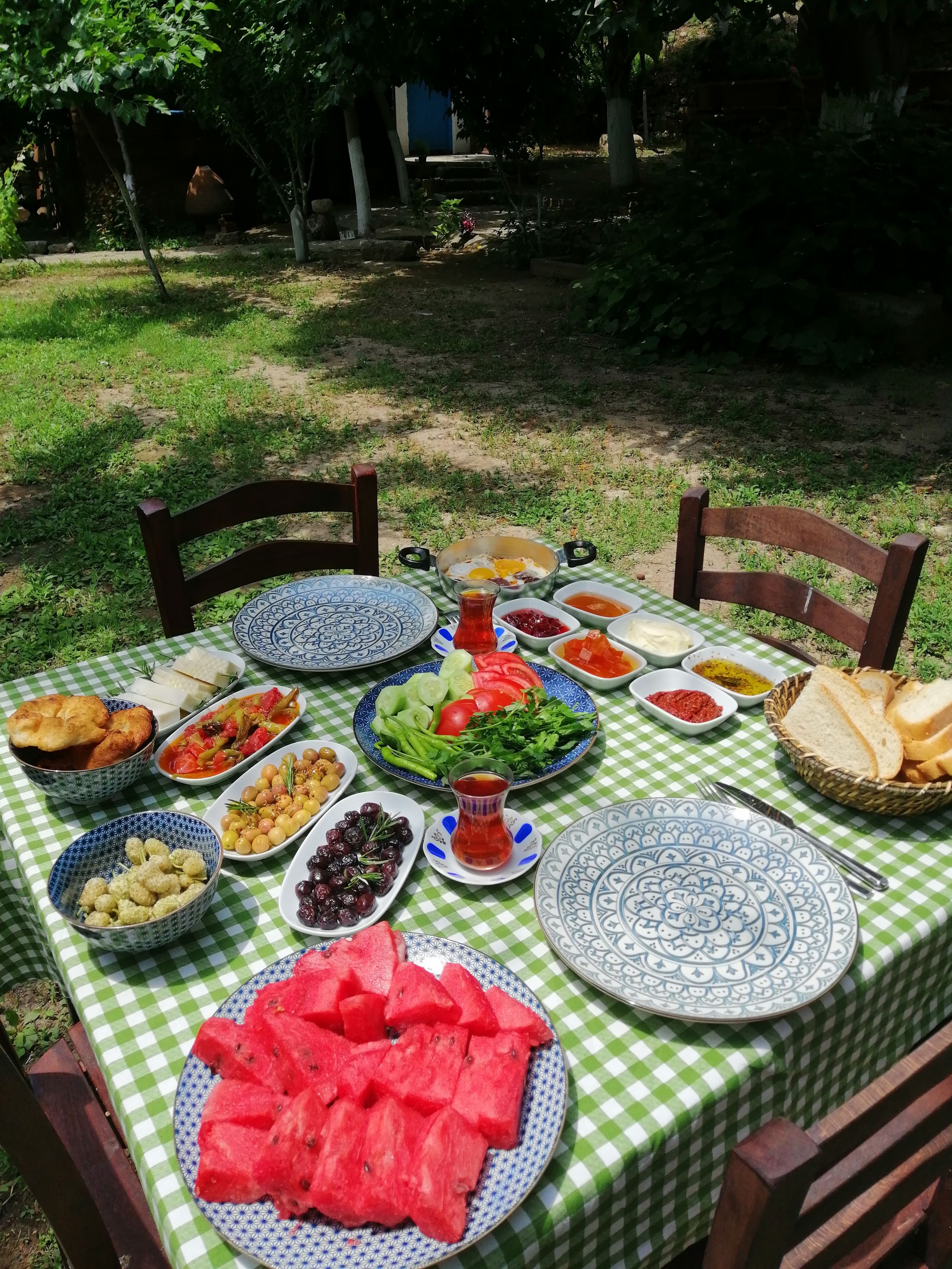 Free daily local cuisine breakfast 