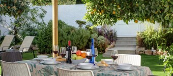 Villas By Seric,15' walking to the beach