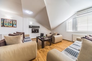 Comfort Apartment | Living area