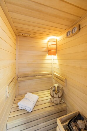Sauna - F Apartmani Kragujevac - Luxuary Business Suites (Kragujevac)