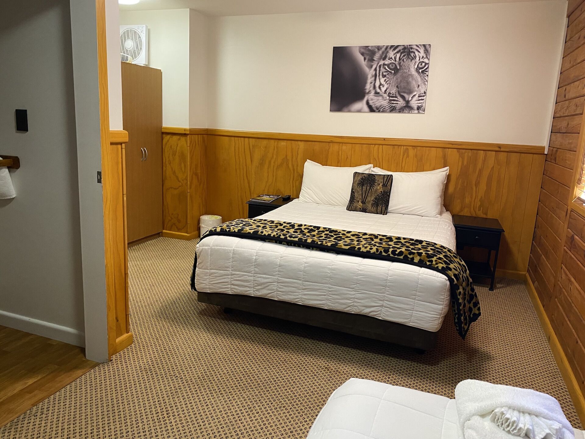 Standard Twin Room | Free WiFi, bed sheets