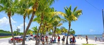 The Fanta Sea House - New and Modern close to MIA Zoo, Homestead Speedway & Entrance