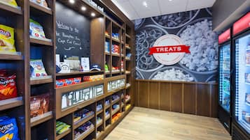 Snack bar