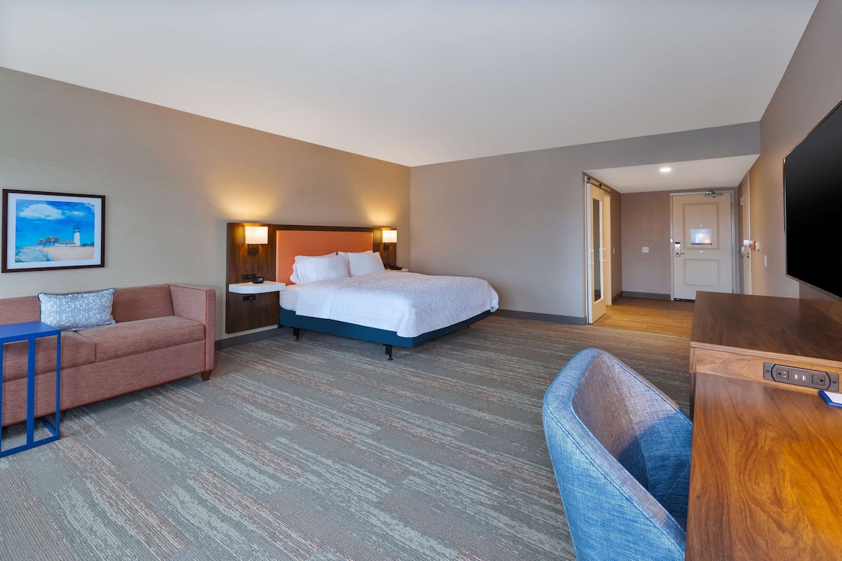 In-room safe, desk, blackout drapes, iron/ironing board