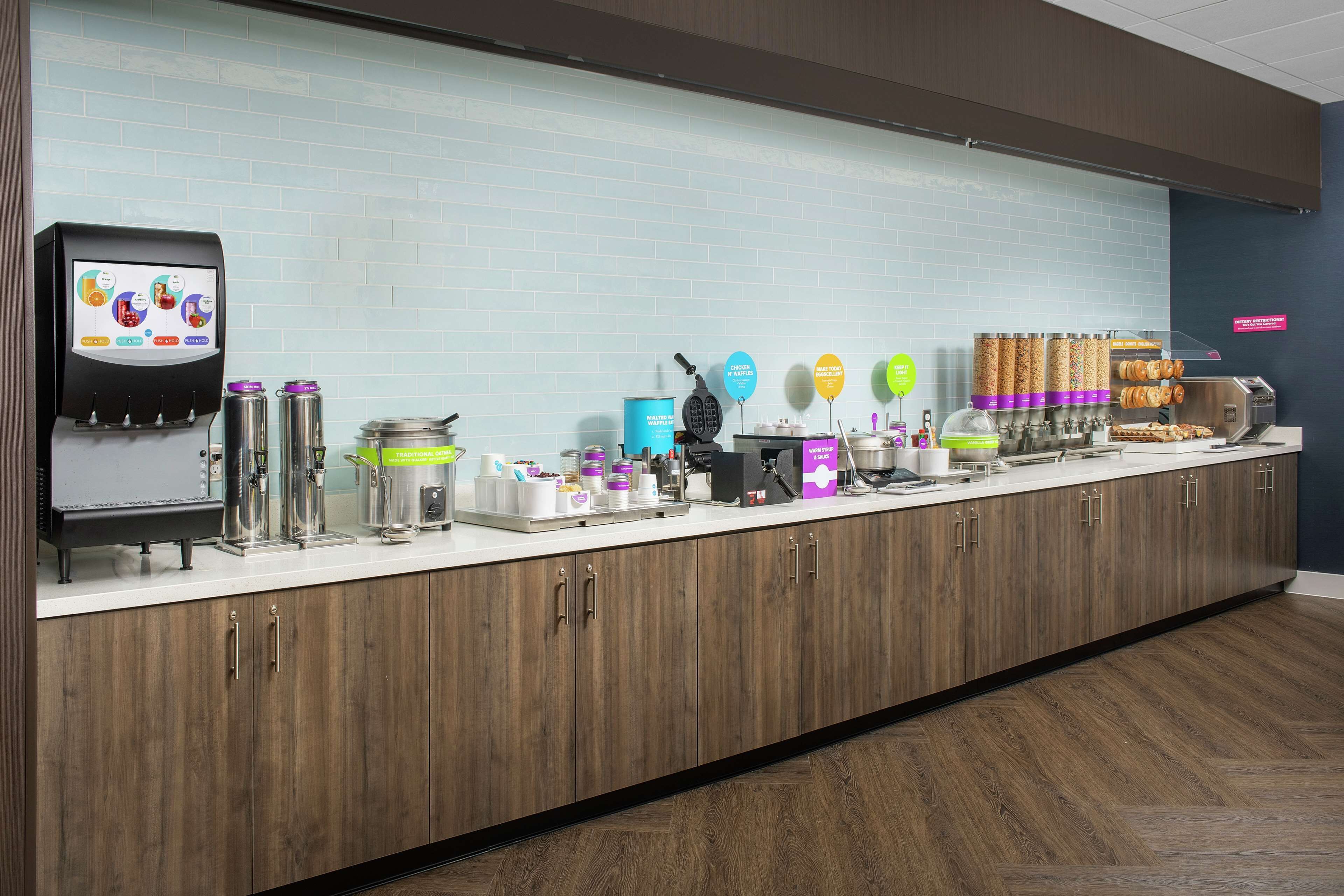 Free daily buffet breakfast 