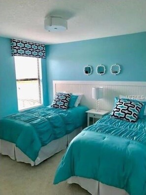 House, 5 Bedrooms (4.5 Bathrooms - 1429) | Free WiFi - 5BR 5BA Champions Gate Home by ASVR-1429 (Davenport)
