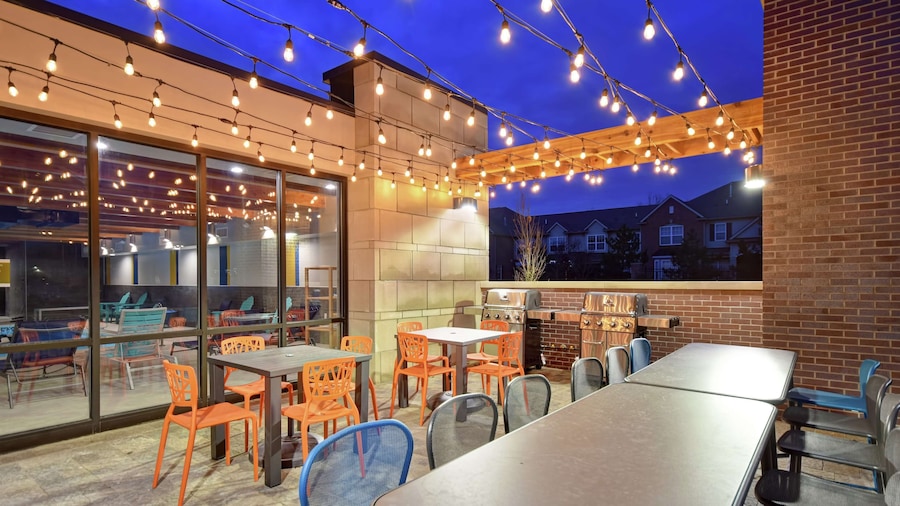 Home2 Suites by Hilton Taylor Detroit