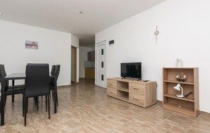 Interior - 2 bedroom cozy apartment in Vir (Vir)