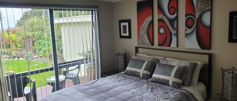 1 makuuhuone, silitysrauta/-lauta, ilmainen Wi-Fi, vuodevaatteet