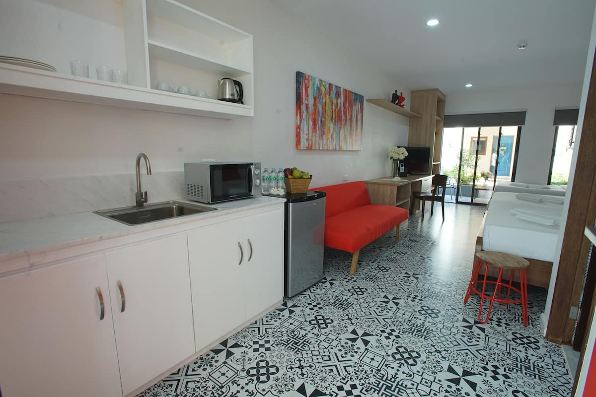 Camas Tempur-Pedic, decoración personalizada y muebles diferentes