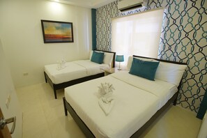 Colchones Tempur-Pedic, decoración personalizada y muebles diferentes 