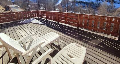 Charmant 2 pièces, terrasse sud, départ skis aux pieds, parking couvert, à 5 min des remontées