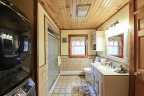 Hair dryer, towels