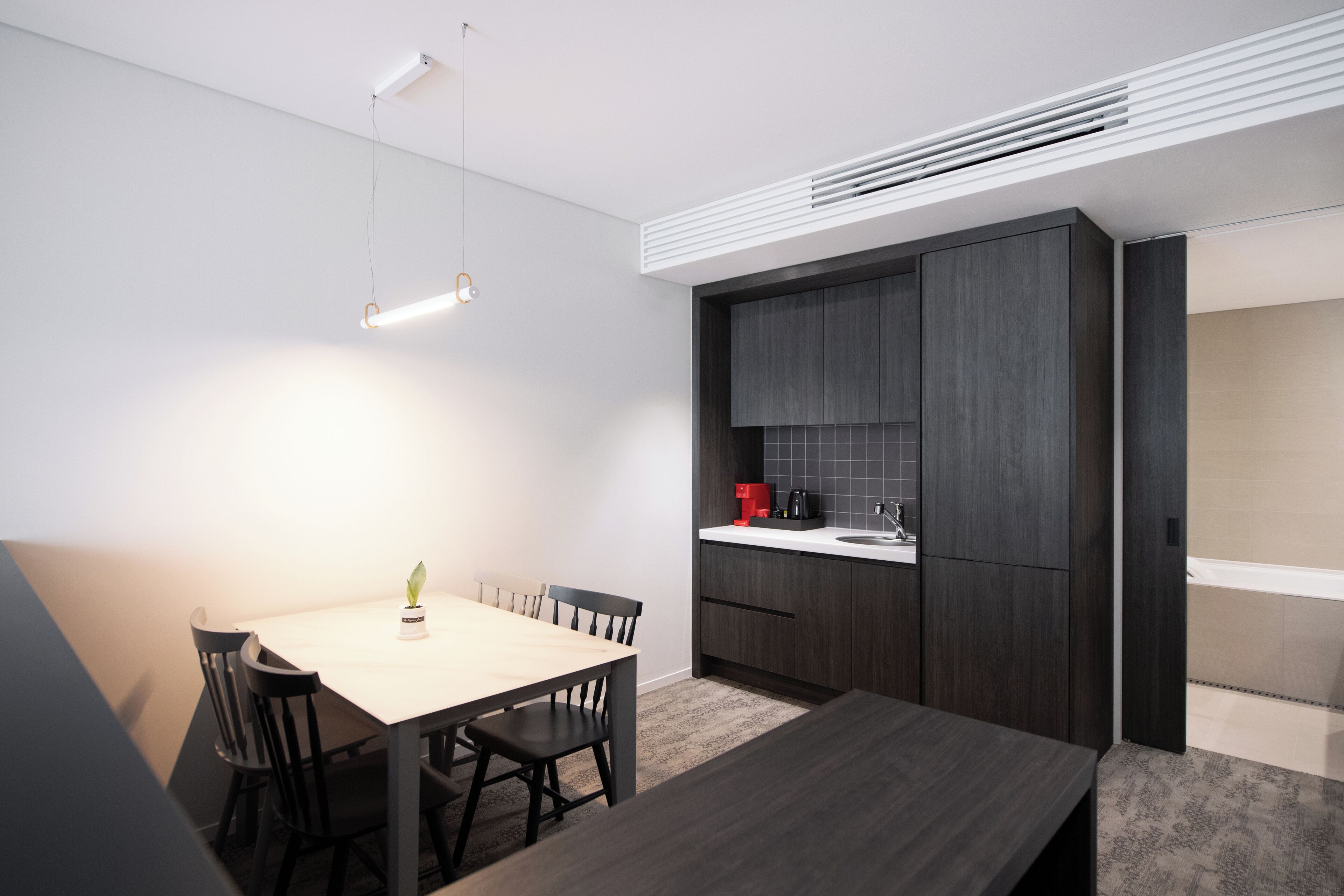 1 bedroom, in-room safe, desk, blackout curtains