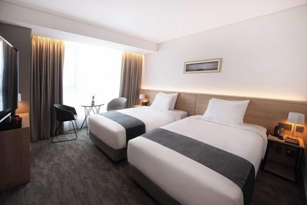 1 Schlafzimmer, Zimmersafe, Schreibtisch, Verdunkelungsvorhänge