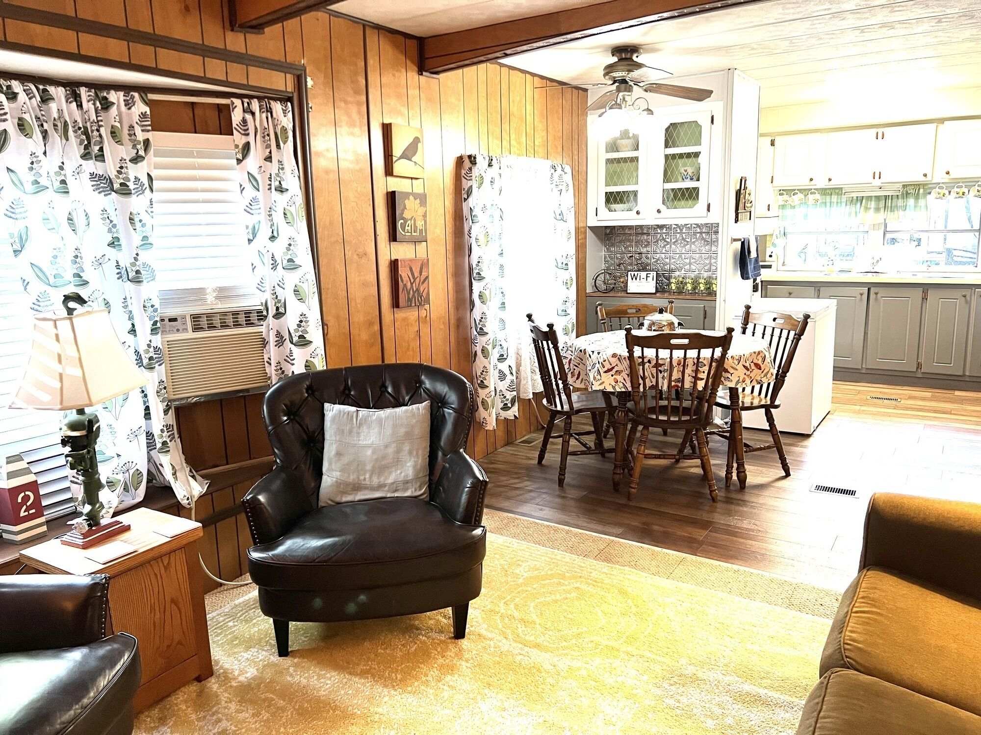 2 bed 1 bath mobile home steps from the Portage River