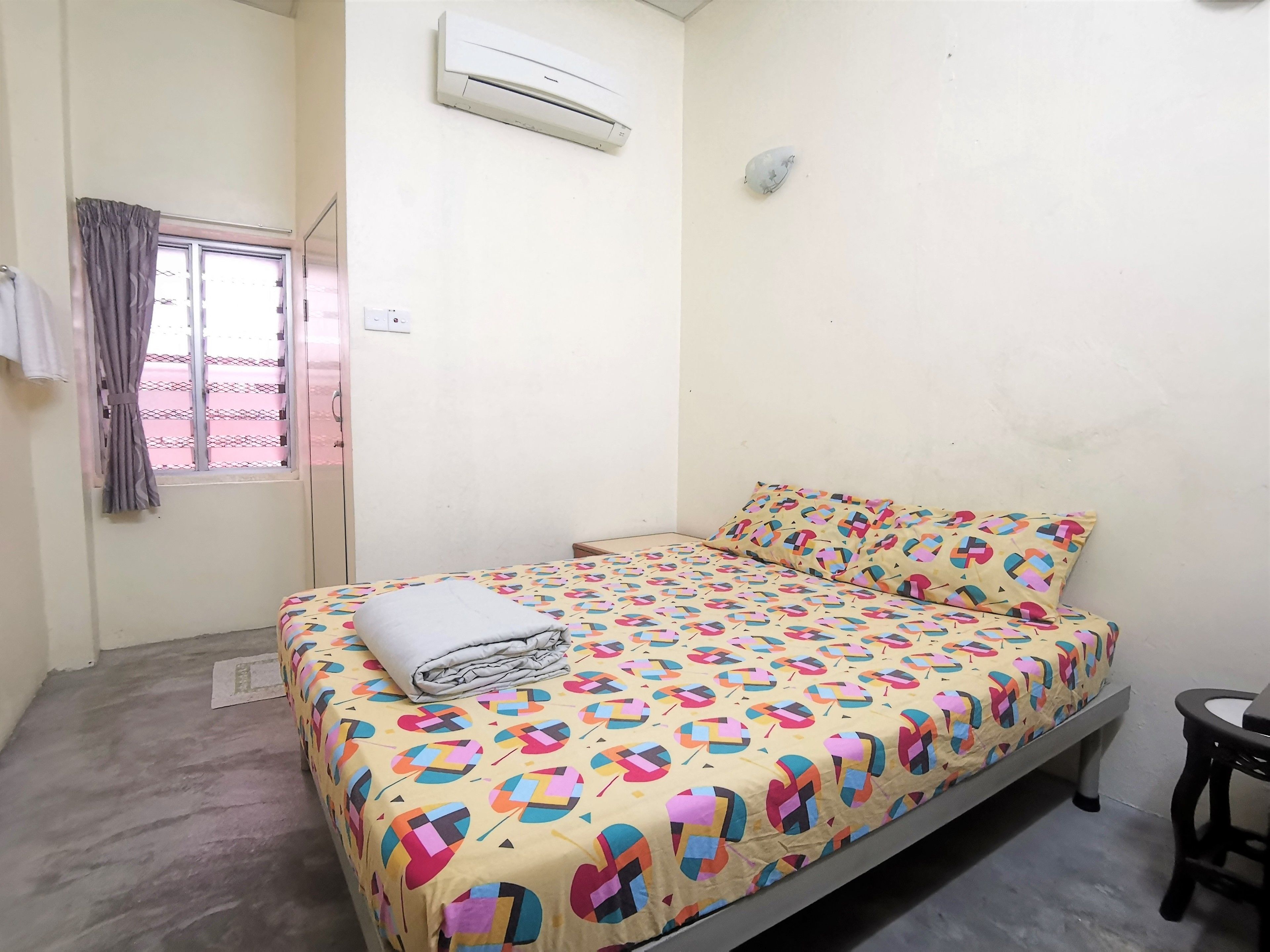 Double Room (A/C) | Desk, blackout drapes, free WiFi, bed sheets