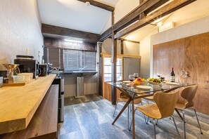 Casa (haus 5-29) | 1 habitación, tabla de planchar con plancha, wifi gratis y ropa de cama
