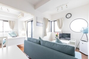 Apartment (Bloom Nagahori 904) | Living area - Bloom Nagahori (Osaka)