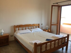 2 chambres, draps fournis