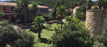 Three-room apartment in the splendid Residence Capo D'Orso Marina - Palau