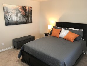 4 habitaciones, tabla de planchar con plancha y wifi gratis