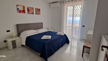 4 habitaciones, tabla de planchar con plancha y wifi gratis