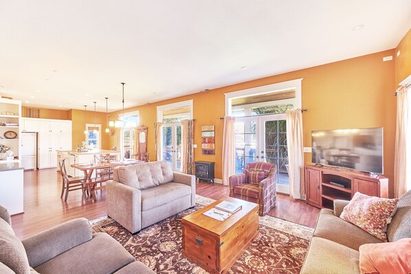 Smart TV, fireplace, foosball, books