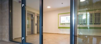 UGR53★ Unique Grand Residence ★ SecureParkingAccessCard