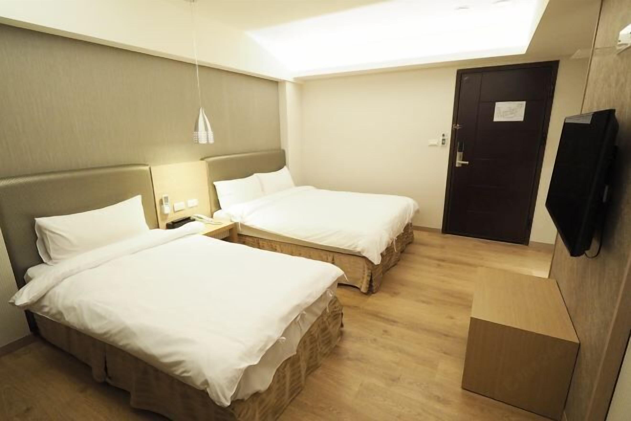 โต๊ะทำงาน, ผ้าม่านกันแสง, ห้องเก็บเสียง, Wi-Fi ฟรี