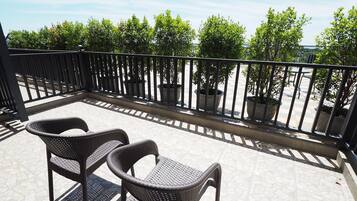 Family Studio Suite, Multiple Beds | Balcony view