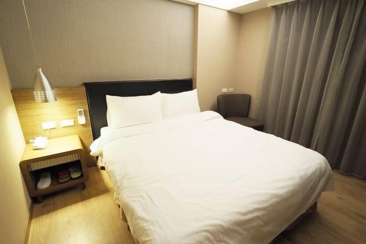 1 Schlafzimmer, Schreibtisch, Verdunkelungsvorhänge