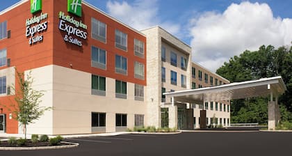 Holiday Inn Express & Suites Kingsland I-95-Naval Base Area by IHG
