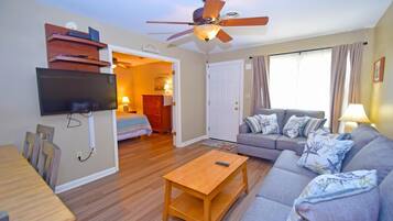 Condo, 2 Bedrooms | Living room