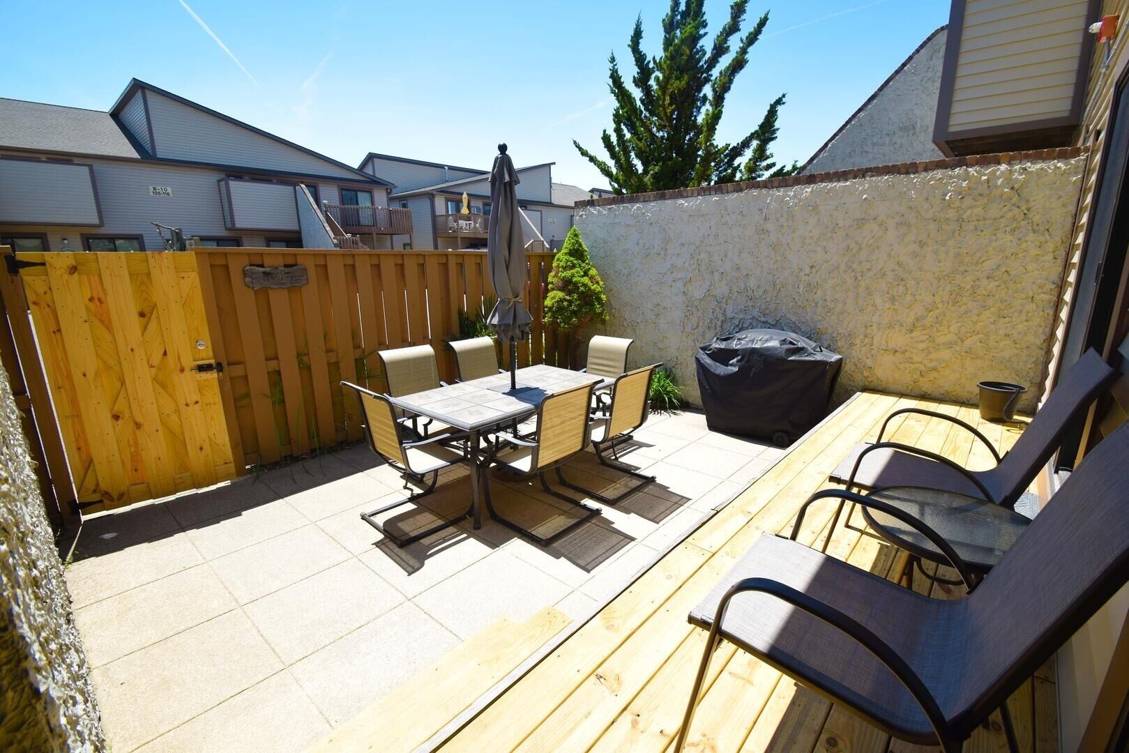 Condo, 2 Bedrooms | Balcony