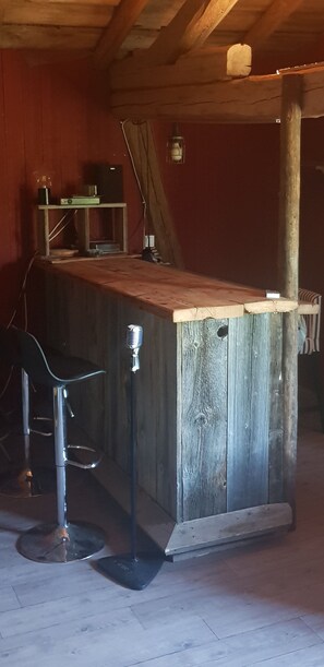 Snack bar
