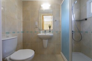 Bathroom - Protaras Villa Lindos 22 (Paralimni)