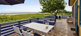 Skærven Beachfront Apartment D