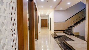 Interior detail - The Altruist Navi Mumbai Hotel (Navi Mumbai)