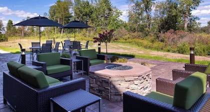 Fairfield Inn & Suites by Marriott Canton