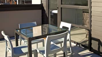 Apartment, 1 Bedroom, Non Smoking | Balcony