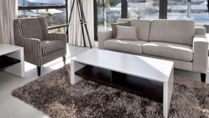 Apartment, 1 Bedroom, Non Smoking | Living room | Flat-screen TV - Tenby Apartments (Wanaka)