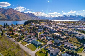 Exterior - Coryan Cottage (Wanaka)